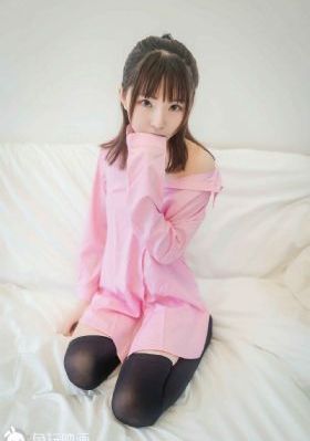 《大胸女友》_BD英语在线观看高清