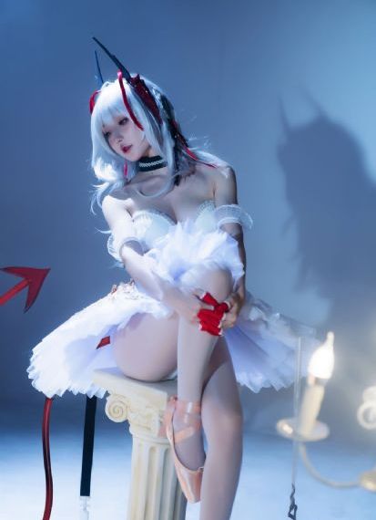 美女大尺度_超清高清完整版播放