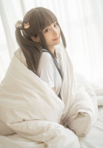 完美世界第145集免费观看_十万网红美女美酱